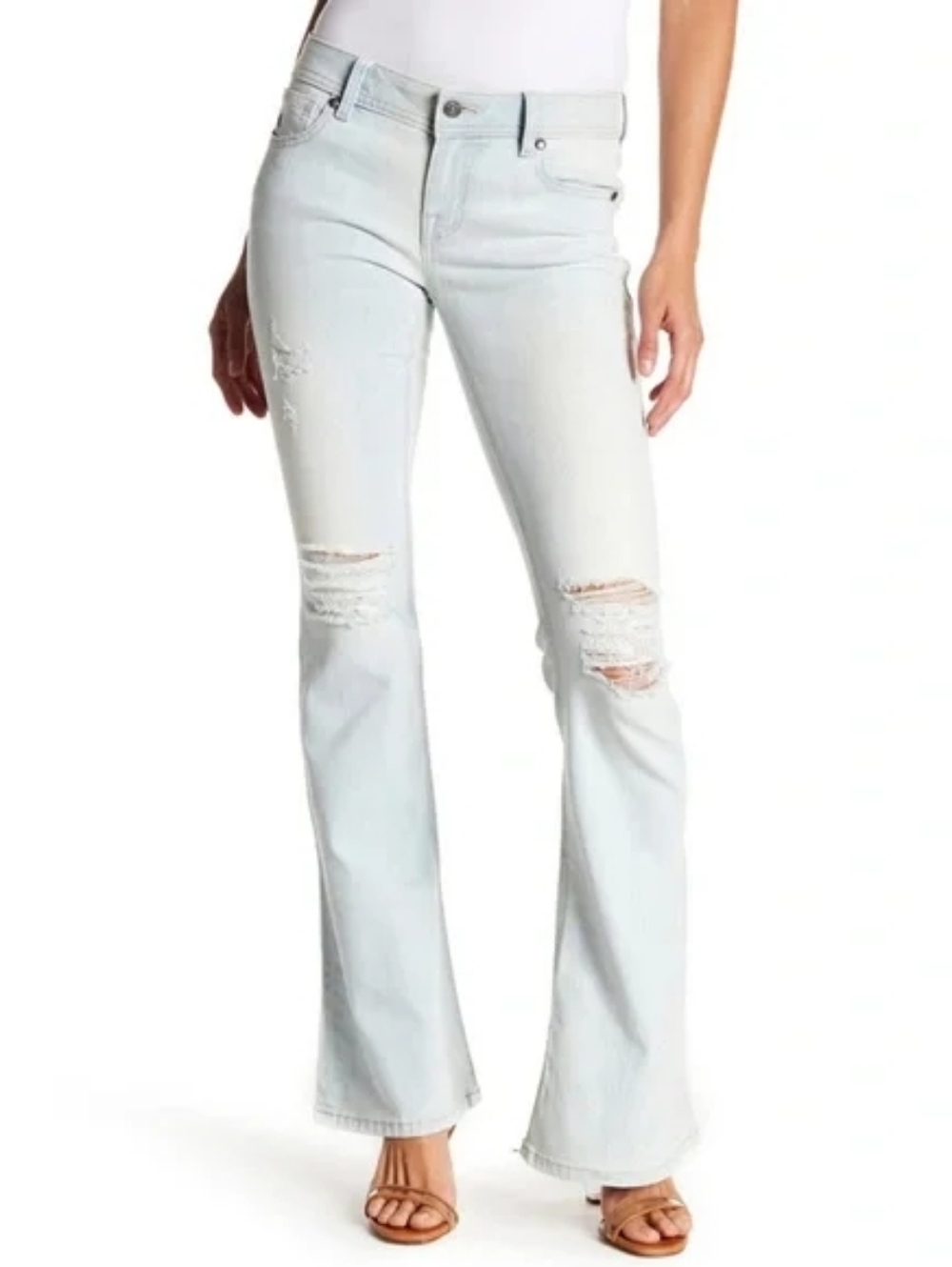 NWT Miss Me mid-rise Flare